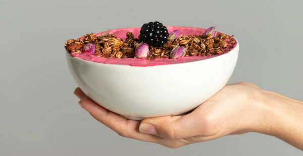 How to Make a Smoothie Bowl: A Basic Recipe from a Dietitian